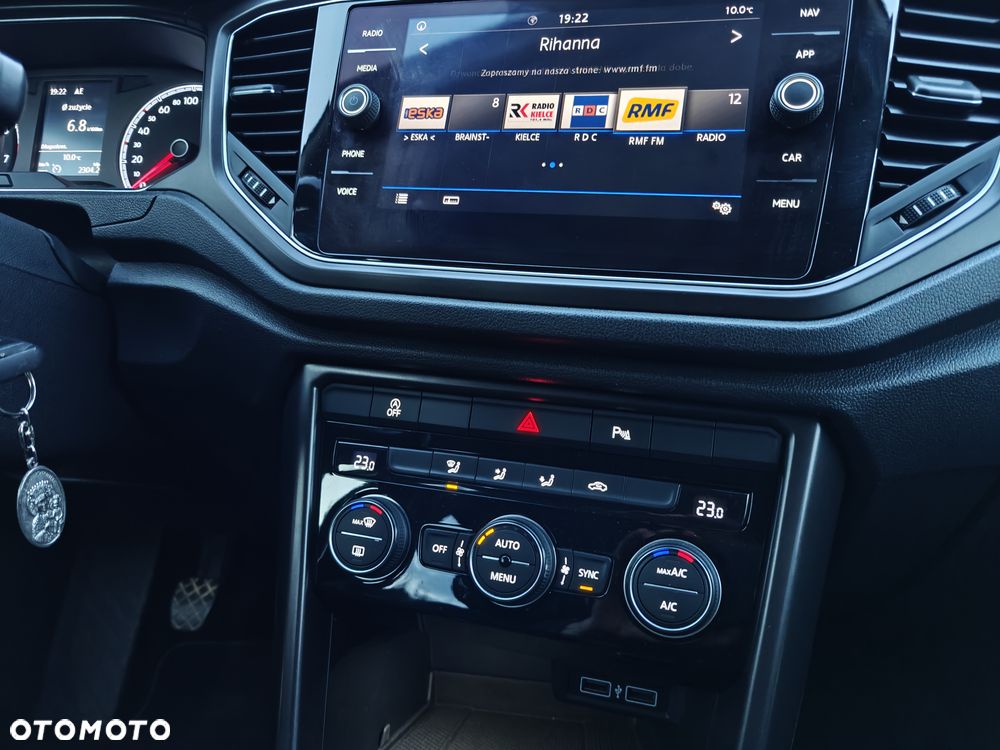 Volkswagen T-Roc 1.0 TSI Style - 25