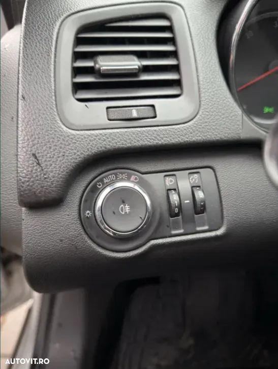 Opel Insignia 2.0 CDTI - 7