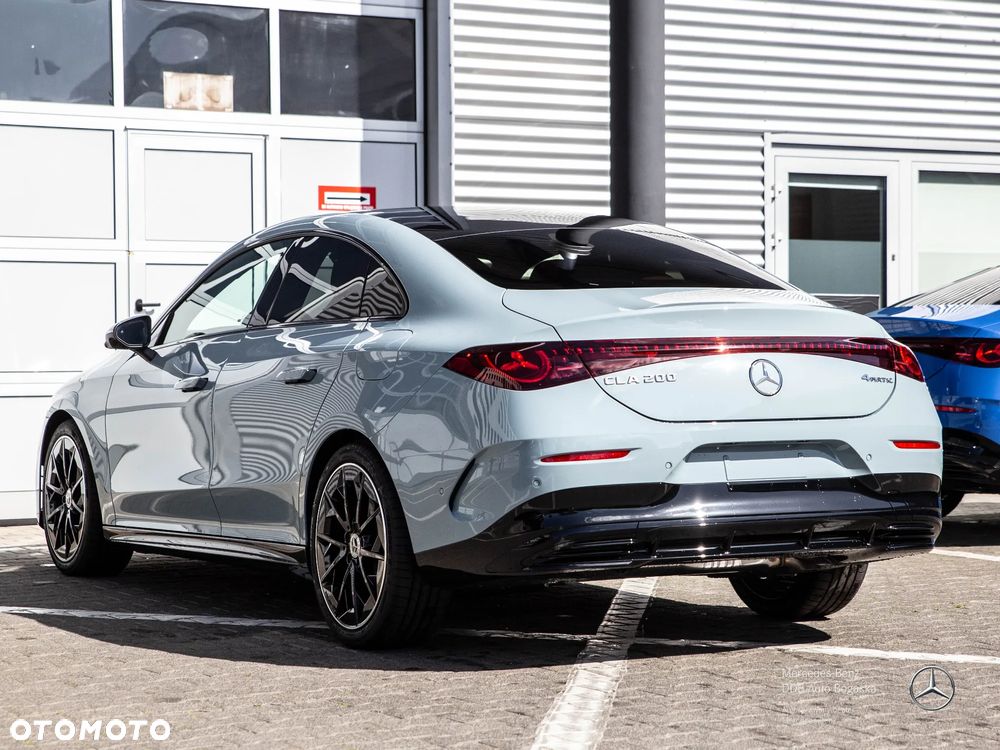 Mercedes-Benz CLA 200 mHEV 4-Matic 8G-DCT - 5