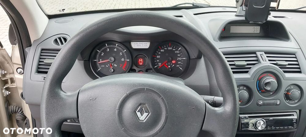 Renault Megane 1.6 16V Authentique - 11