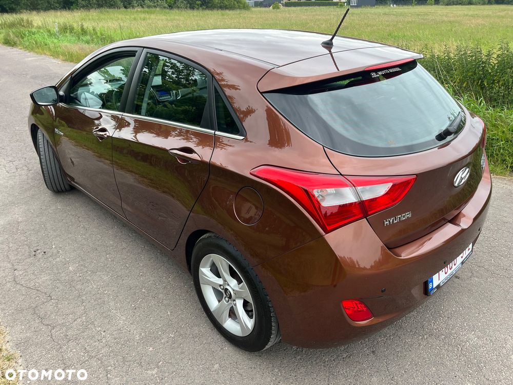 Hyundai i30 1.4 Advantage - 12
