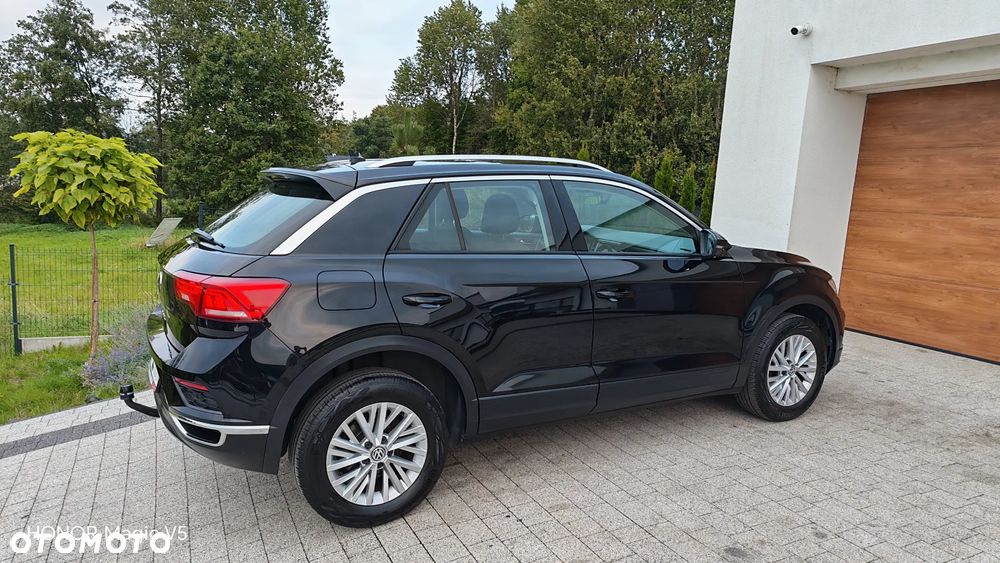 Volkswagen T-Roc - 13