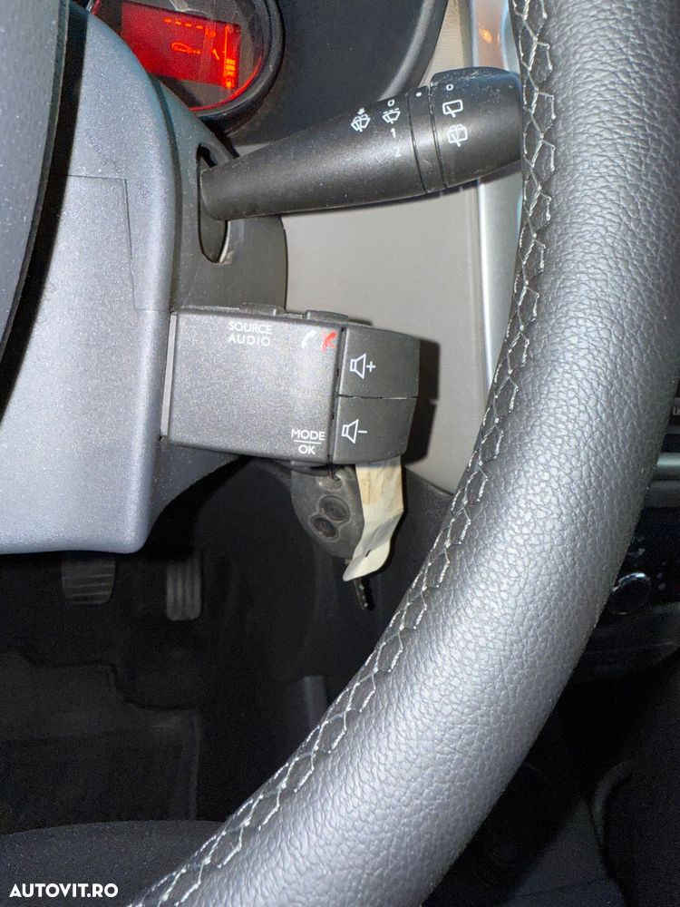 Dacia Dokker 1.5 dCi 90 CP Laureate - 6