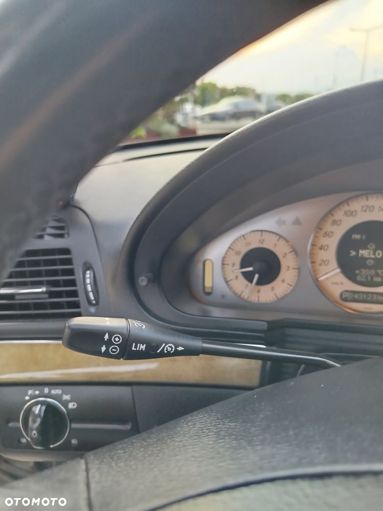 Mercedes-Benz Klasa E 200 Kompressor Automatik Avantgarde - 12