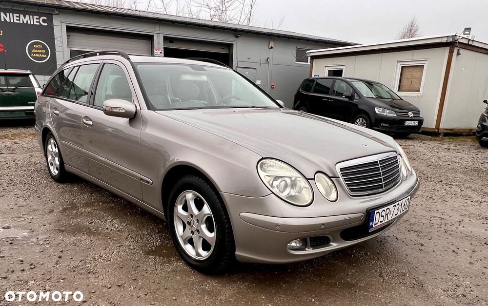 Mercedes-Benz Klasa E 200 Kompressor Automatik Classic - 2