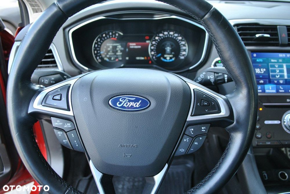 Ford Mondeo 2.0 EcoBlue Titanium - 13