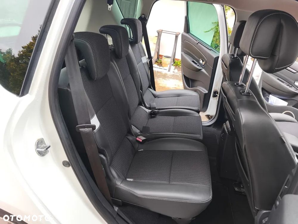 Renault Scenic 1.6 16V 110 LIMITED - 19