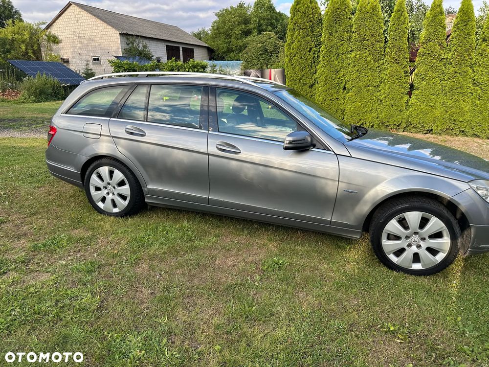 Mercedes-Benz Klasa C 200 CDI BlueEff Avantgarde - 17