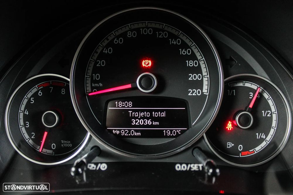 VW Cross Up! 1.0 - 29