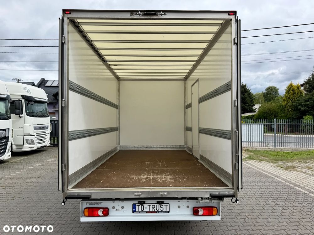 Renault MASTER KONTENER 8EP / SALON POLSKA / GWARANCJA W CENIE / FAKTURA VAT 23% / LEASING, KREDYT - UPROSZCZONA PROCEDURA - 23