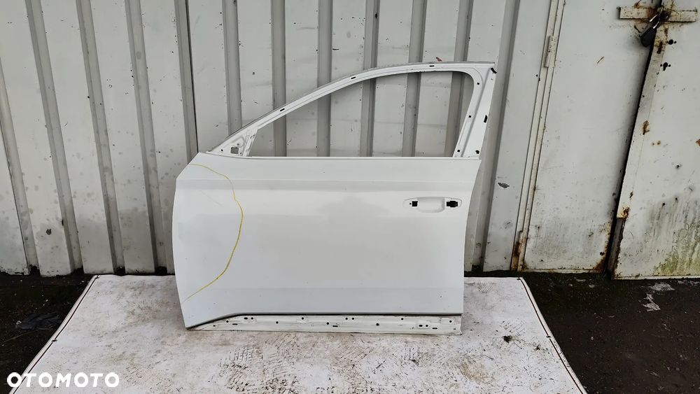 DRZWI PRZEDNIE LEWE PRZÓD SKODA SUPERB III B8 (3V) 3V0831311 - 2