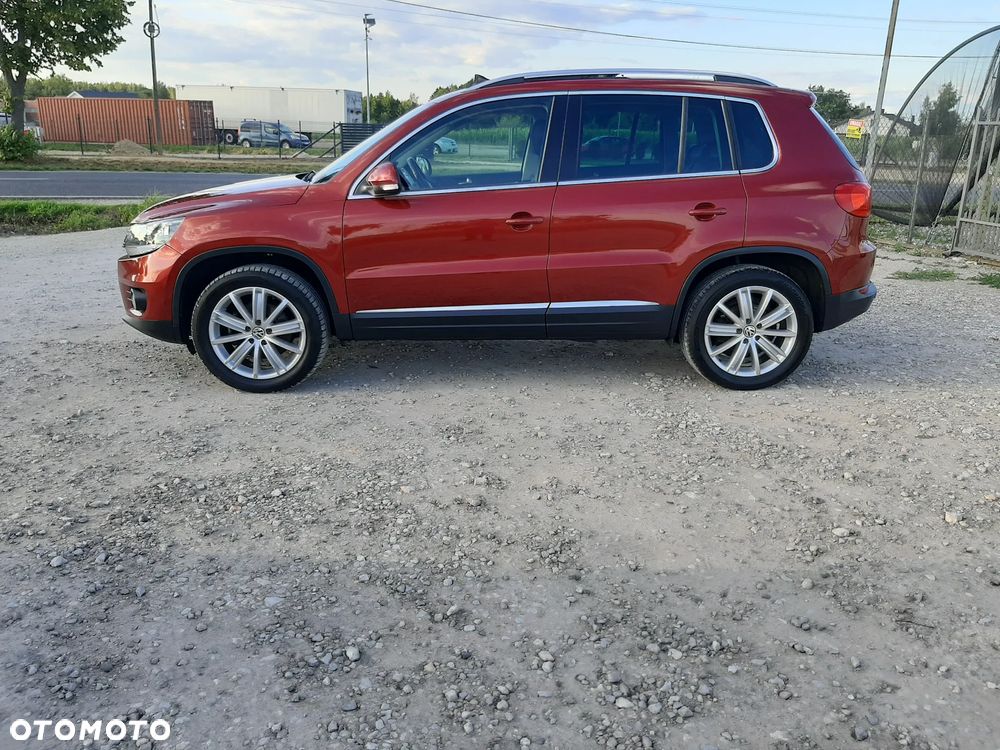 Volkswagen Tiguan 2.0 TDI DPF 4Motion BlueMotion Technology DSG Exclusive - 6