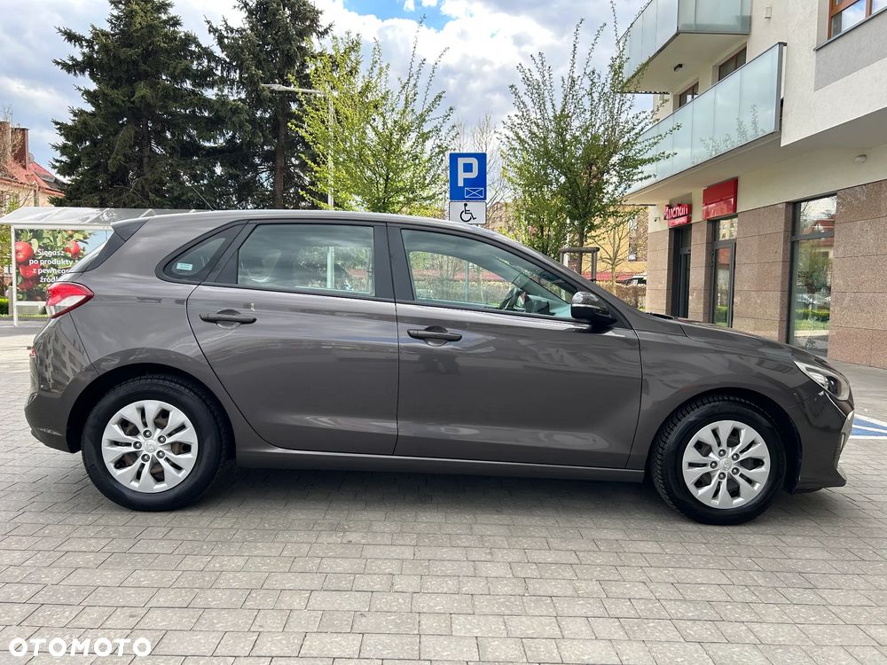 Hyundai i30 1.4 Classic + - 3