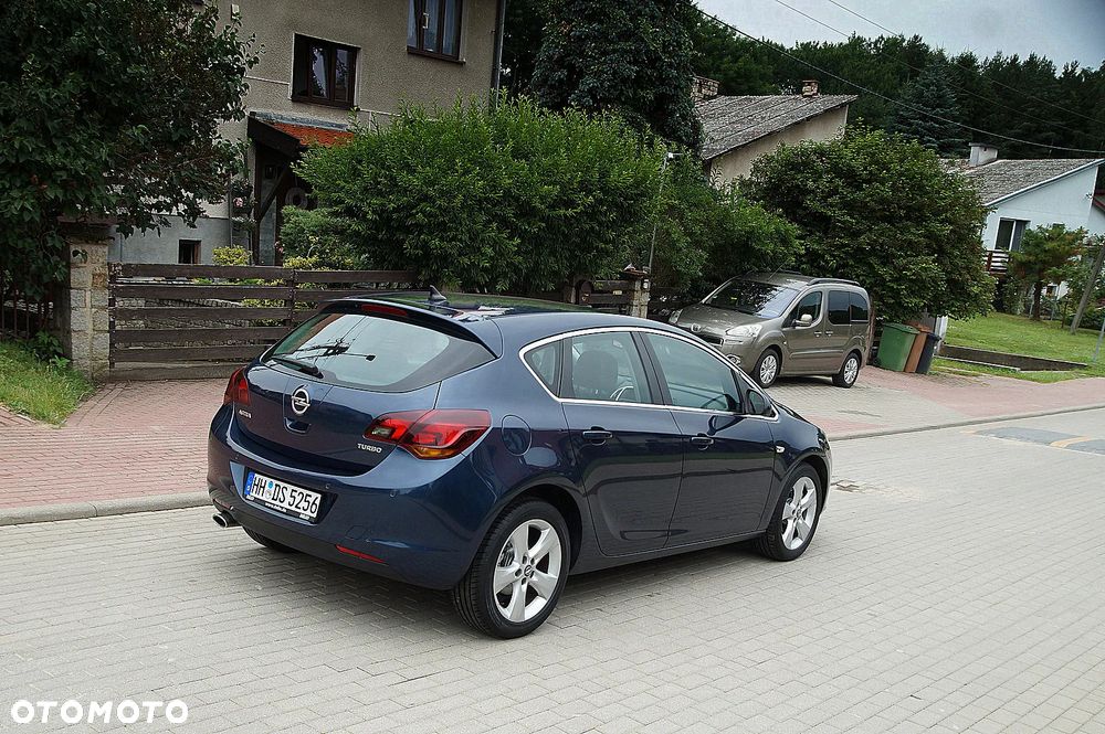 Opel Astra 1.4 Turbo Edition Sport - 8