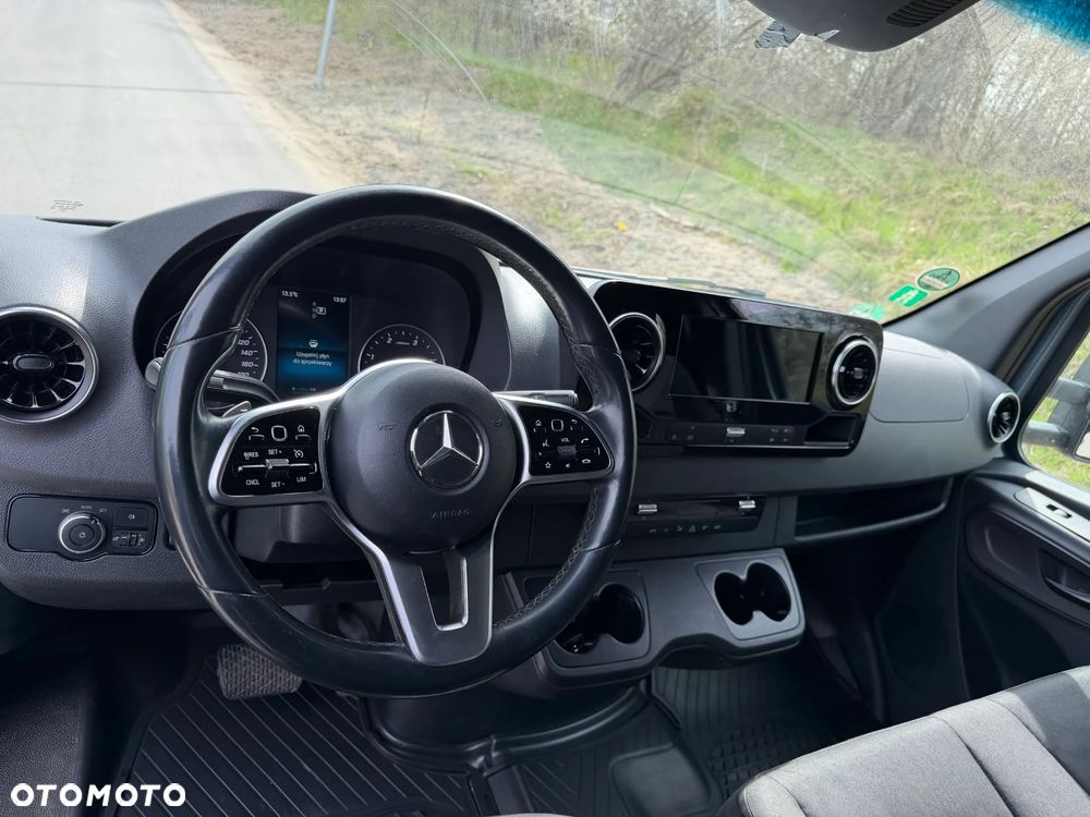 Mercedes-Benz Sprinter 516 CDI - 11