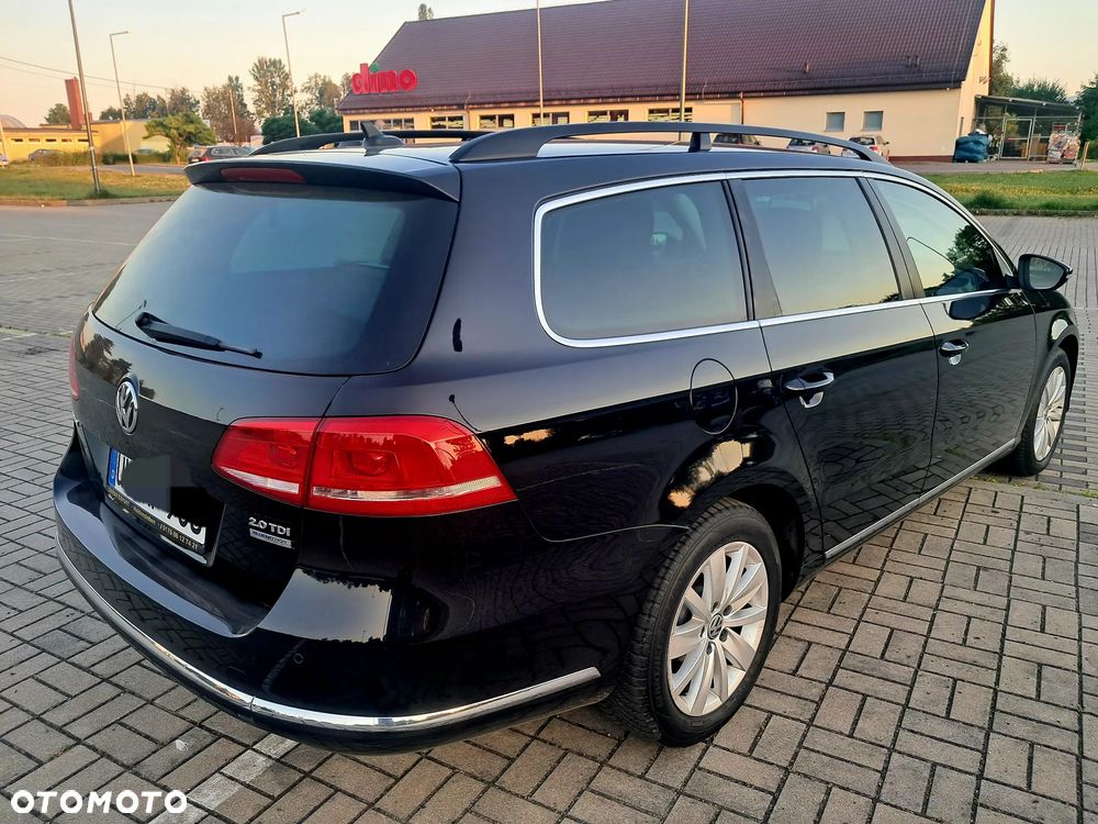 Volkswagen Passat 2.0 TDI Comfortline - 5