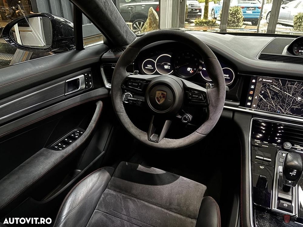 Porsche Panamera GTS - 9