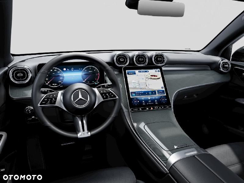 Mercedes-Benz GLC - 4