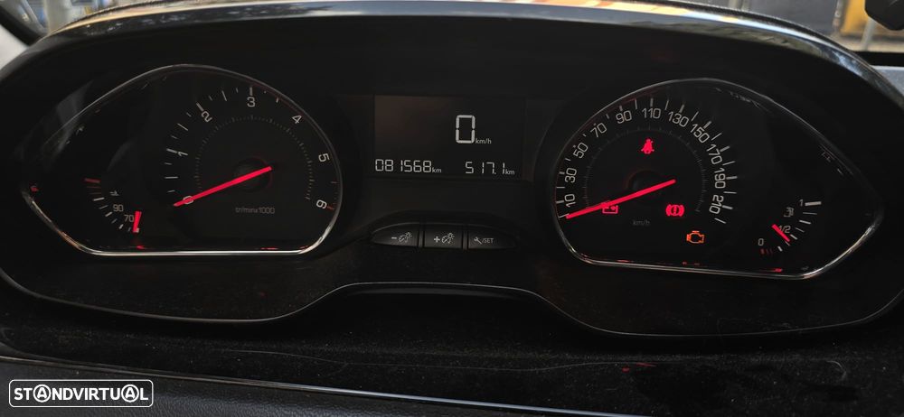 Peugeot 208 1.4 HDi - 9