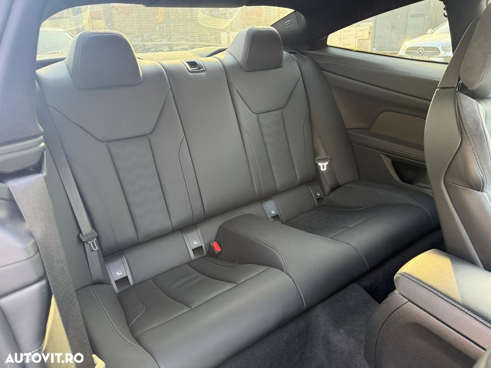 BMW M4 Competition M xDrive AT - 13