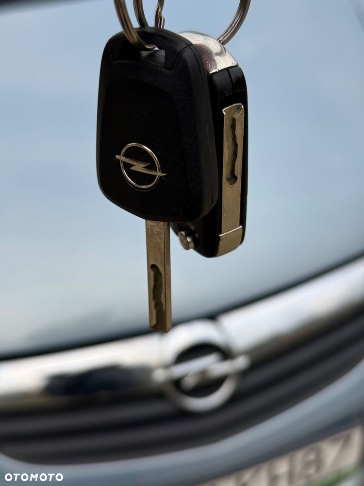 Opel Corsa - 26