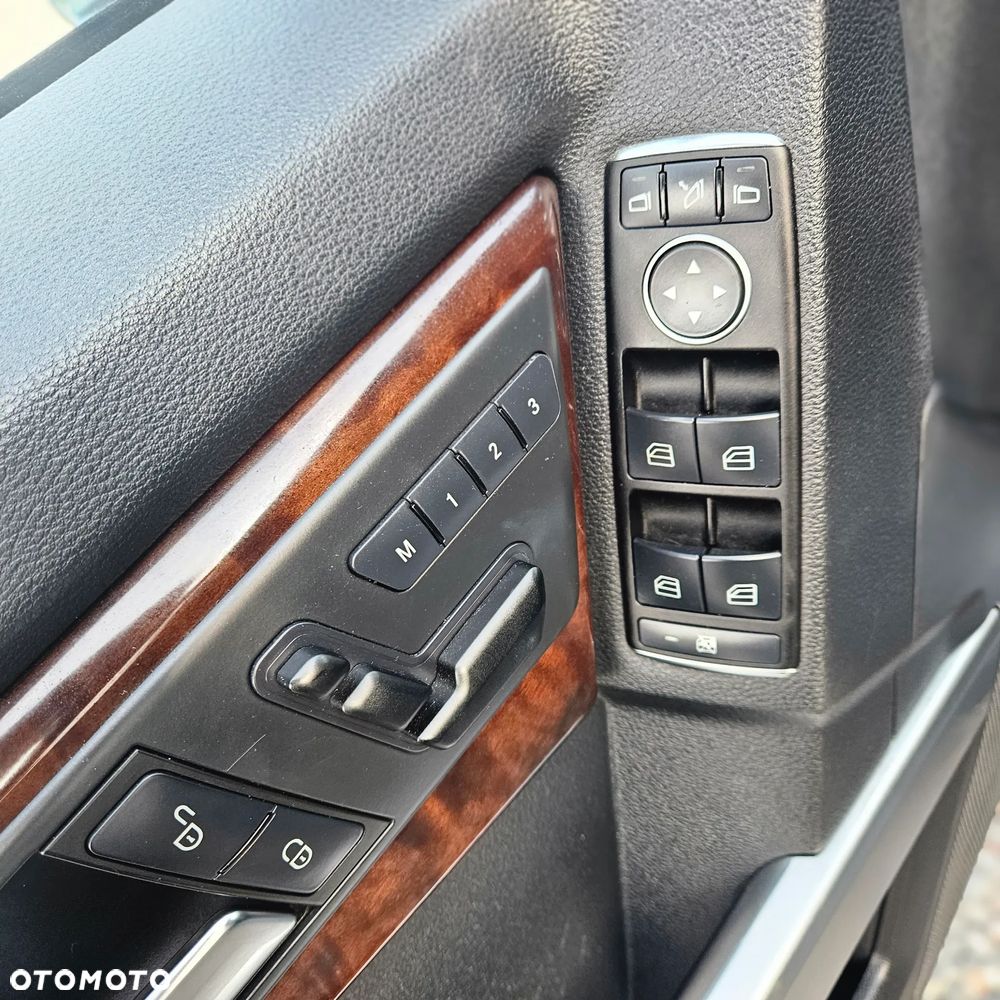 Mercedes-Benz GLK - 21