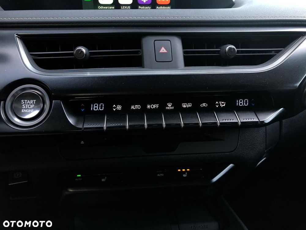 Lexus UX 200 Optimum 2WD - 19