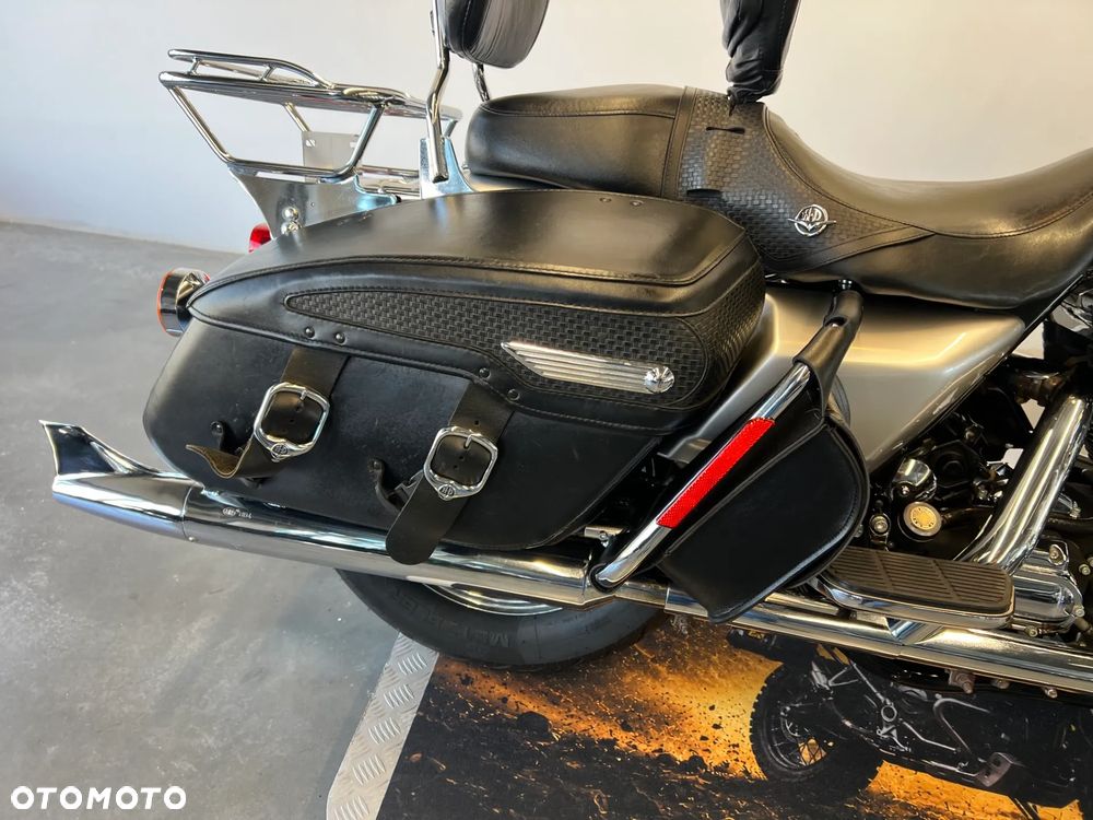 Harley-Davidson Touring Road King - 31