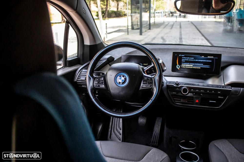 BMW i3 Standard - 36