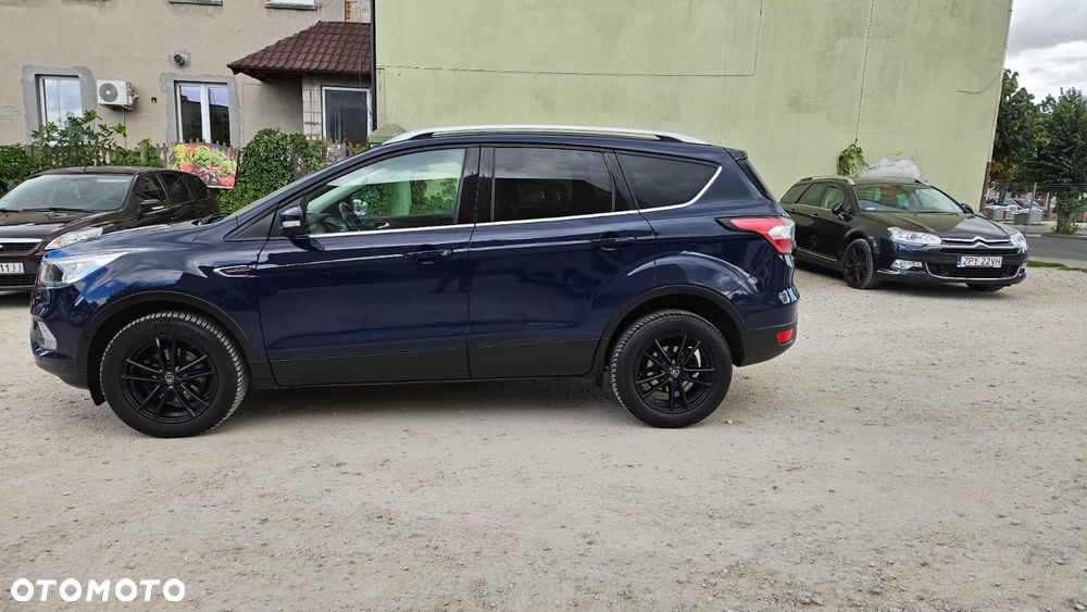 Ford Kuga - 18