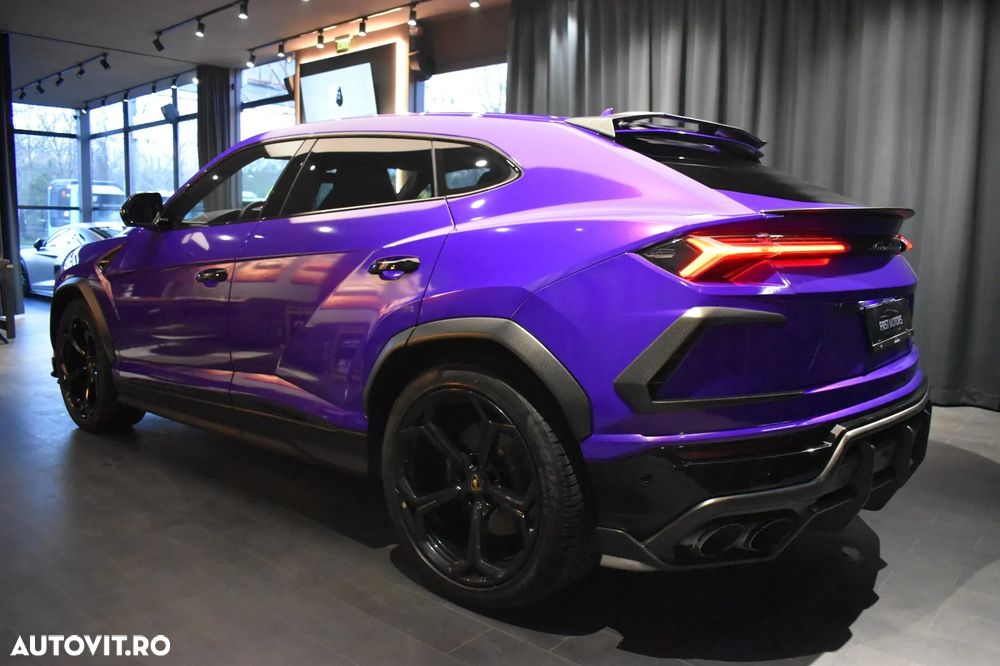 Lamborghini URUS - 4