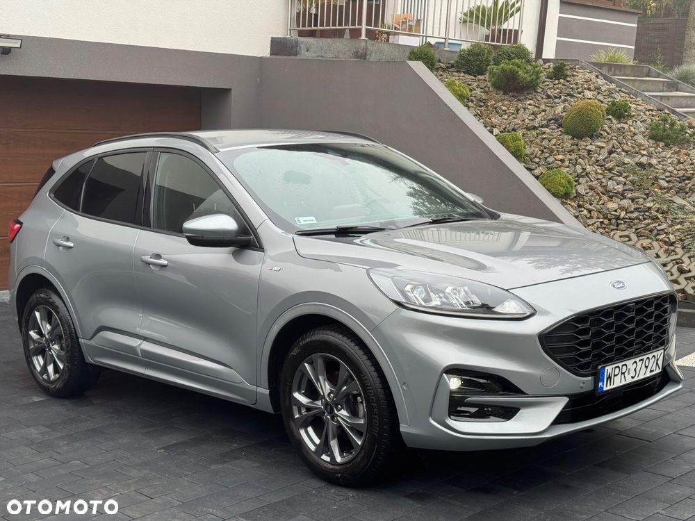 Ford Kuga 1.5 EcoBoost FWD ST-Line - 4