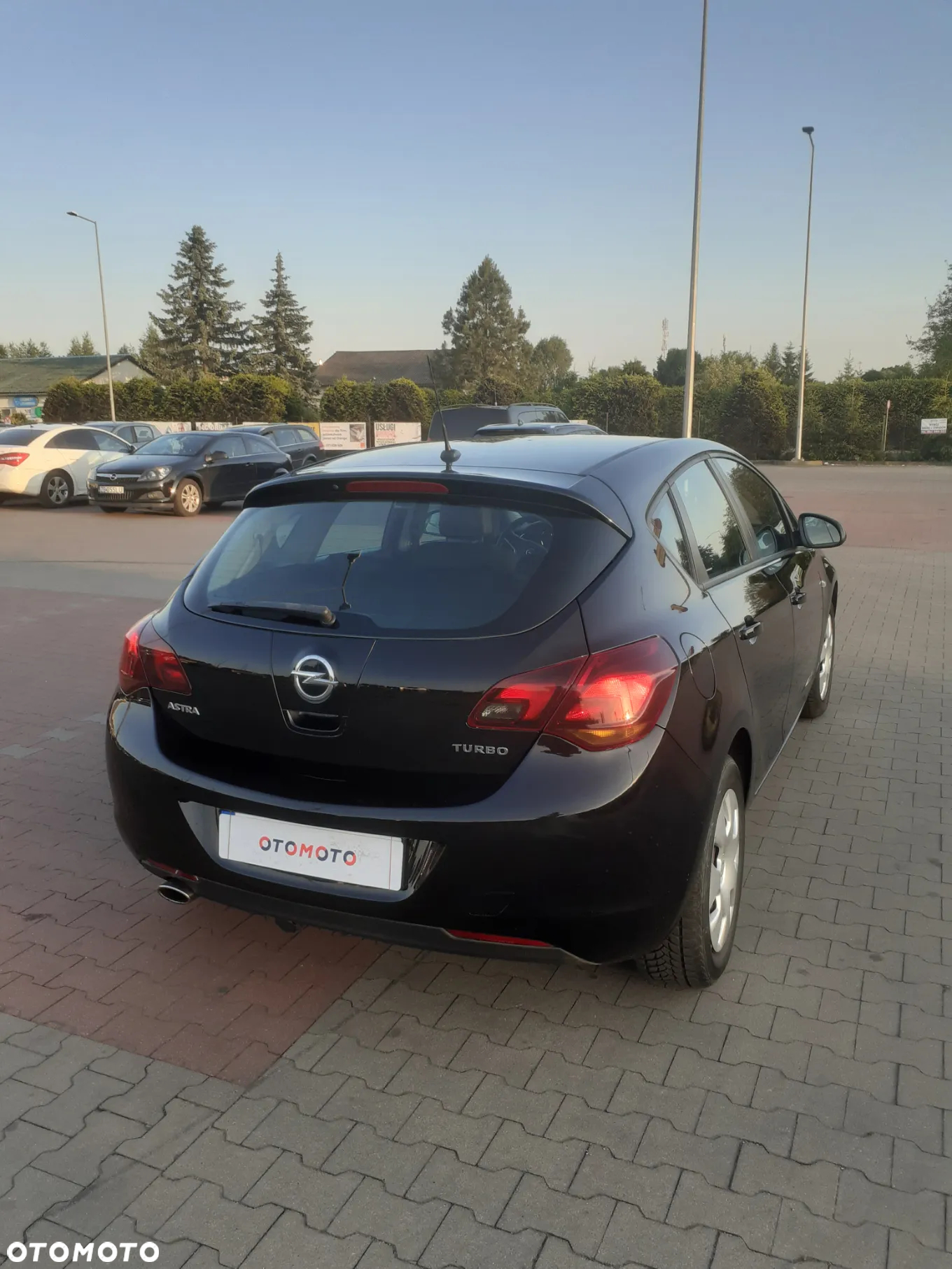 Opel Astra 1.4 Turbo Design Edition - 4