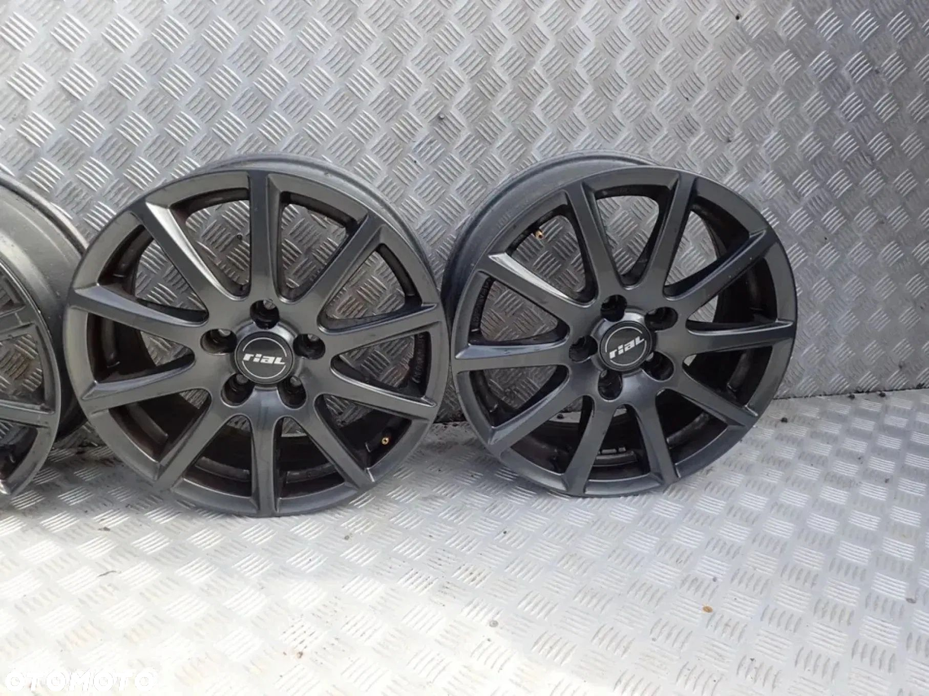 FELGI ALUMINIOWE AUDI Q3 6,5X16 ET45 - 3