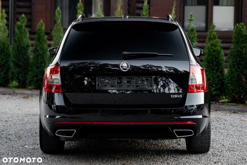 Skoda Octavia 2.0 TDI RS - 11