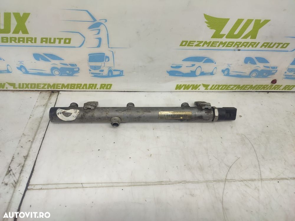 Rampa injectoare dreapta  3.0 cdi om642 v6 a6420700695 Mercedes-Benz - 1