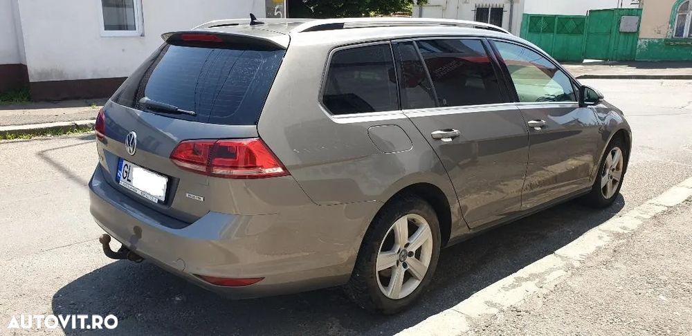 Volkswagen Golf 1.6 TDI BMT Highline - 8