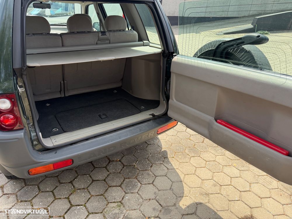 Land Rover Freelander 2.0 di - 11