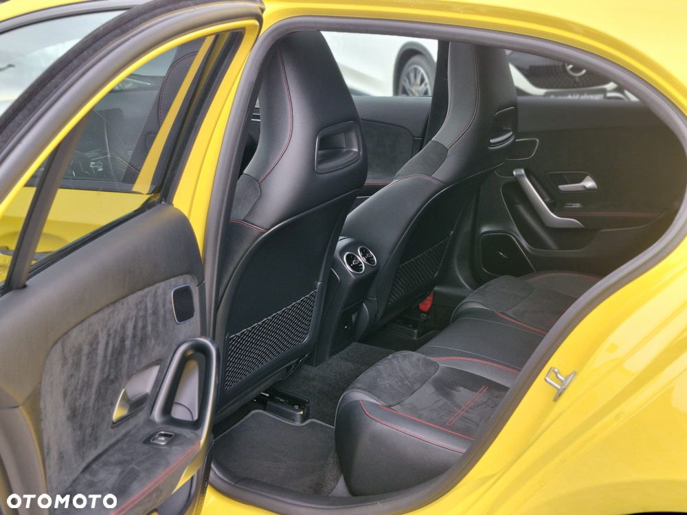 Mercedes-Benz Klasa A 35 AMG 4-Matic 8G-DCT - 14