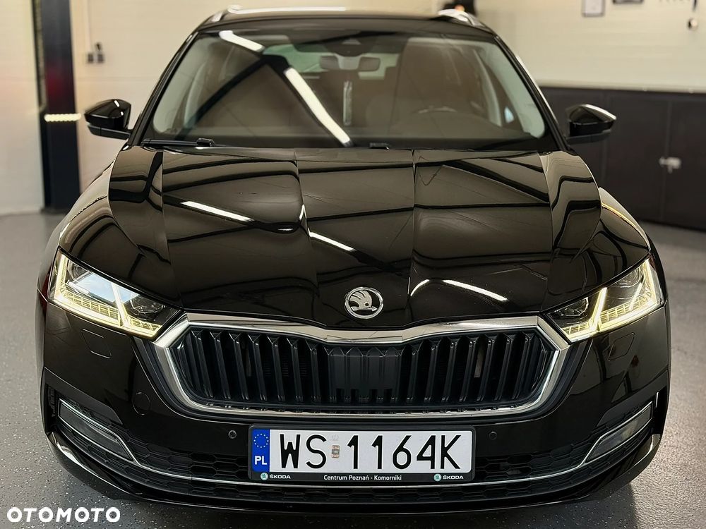 Skoda Octavia 2.0 TDI Sportline DSG - 2
