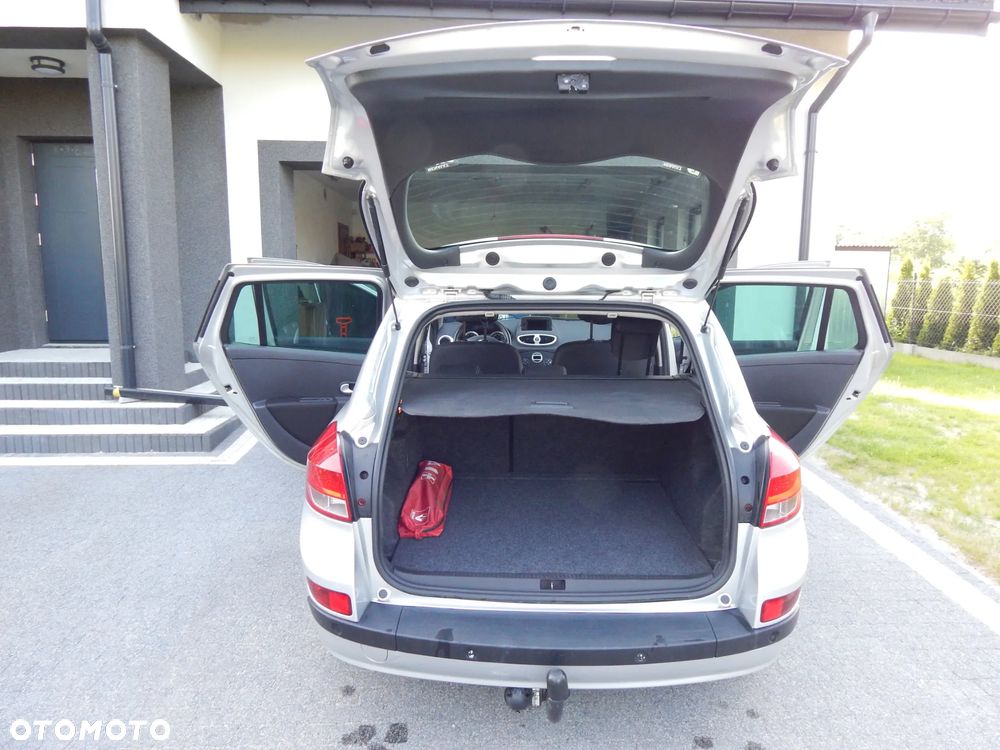 Renault Clio - 2