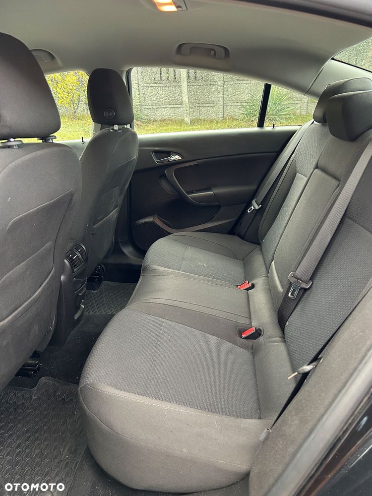 Opel Insignia 1.6 T Cosmo EU6 - 4
