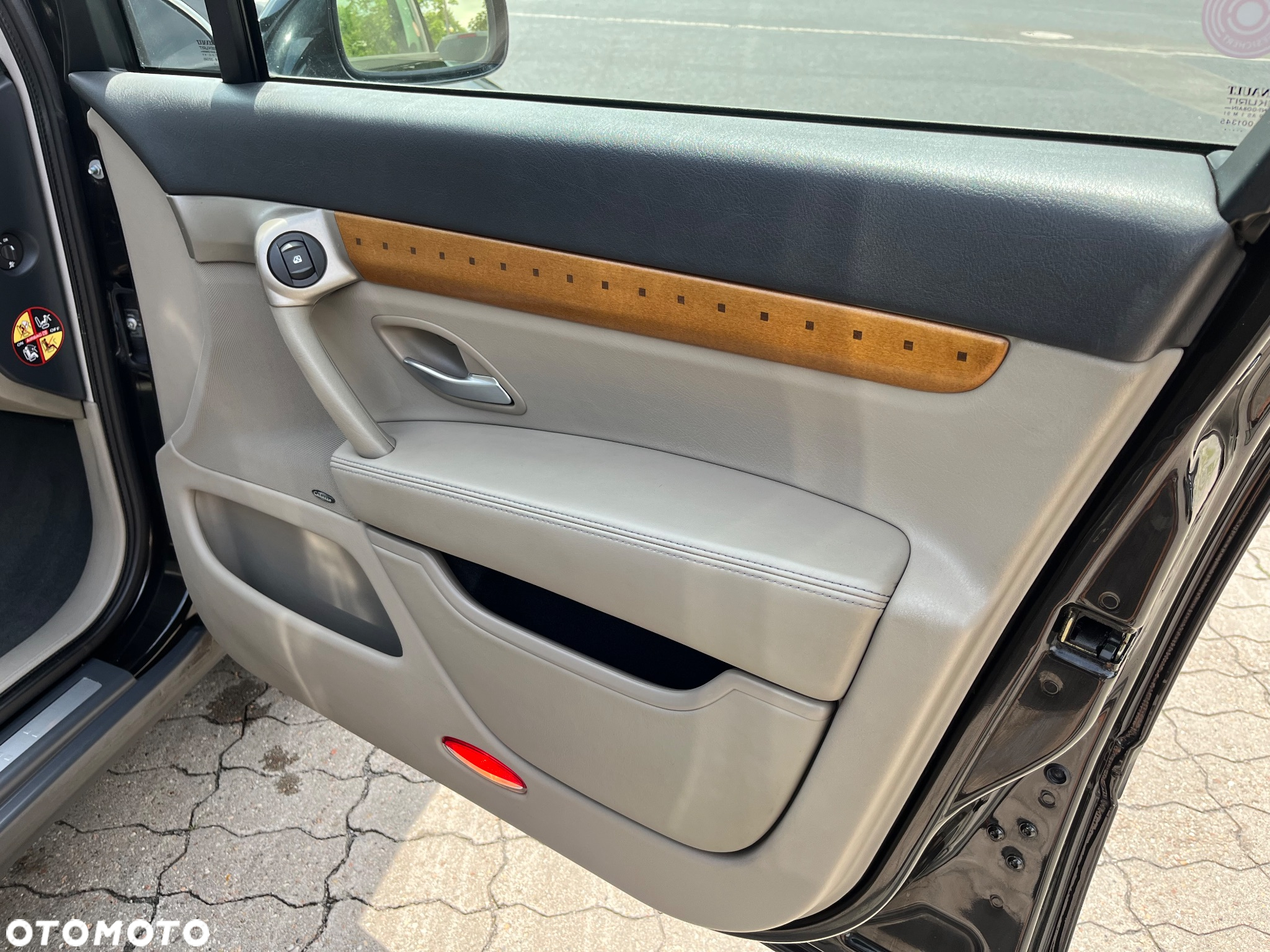 Renault Vel Satis 3.5 V6 Initiale - 22