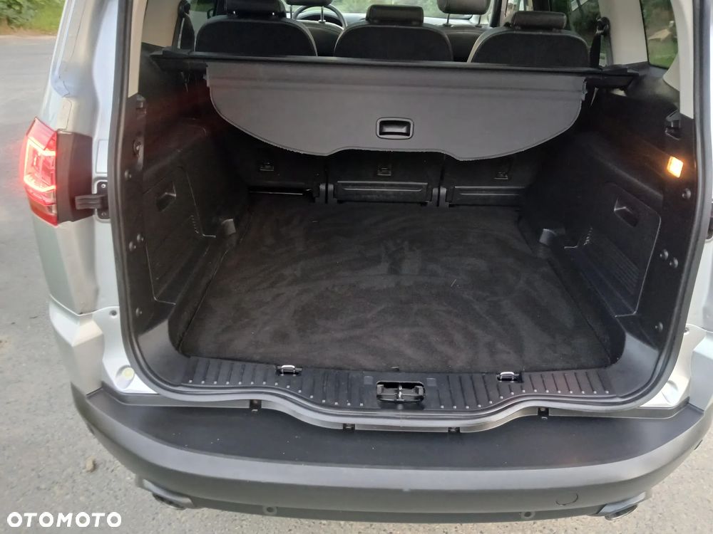 Ford S-Max 2.2 TDCi Titanium - 22