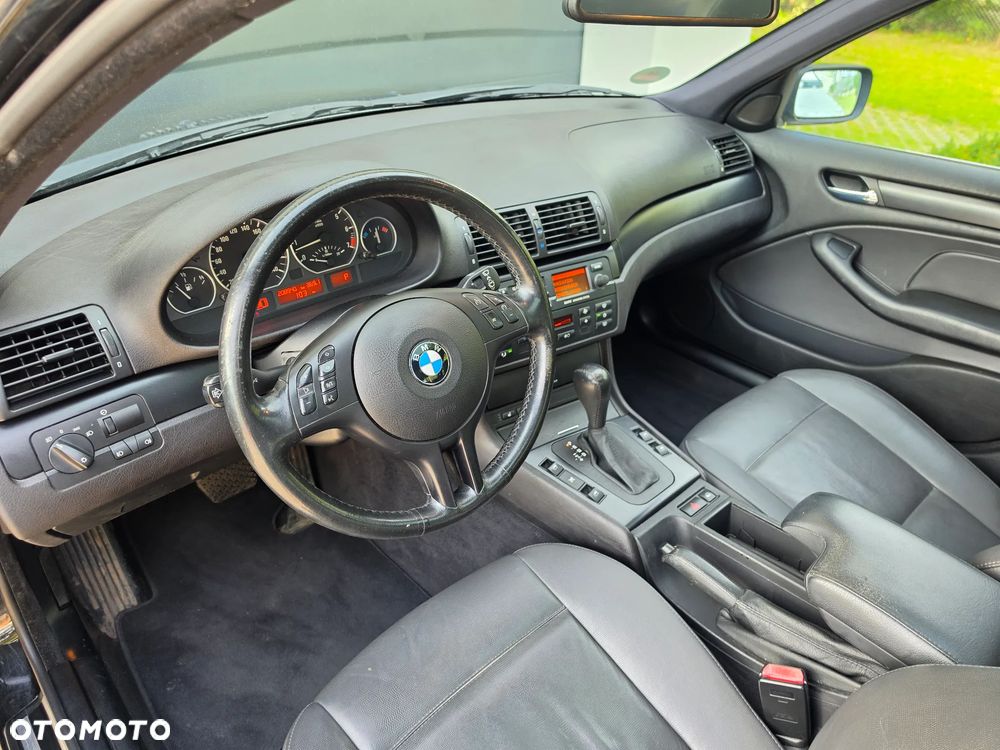BMW Seria 3 325i - 12
