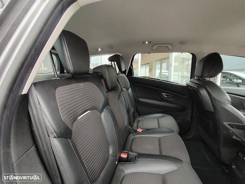 Renault Grand Scénic 1.6 dCi Bose Edition SS - 28