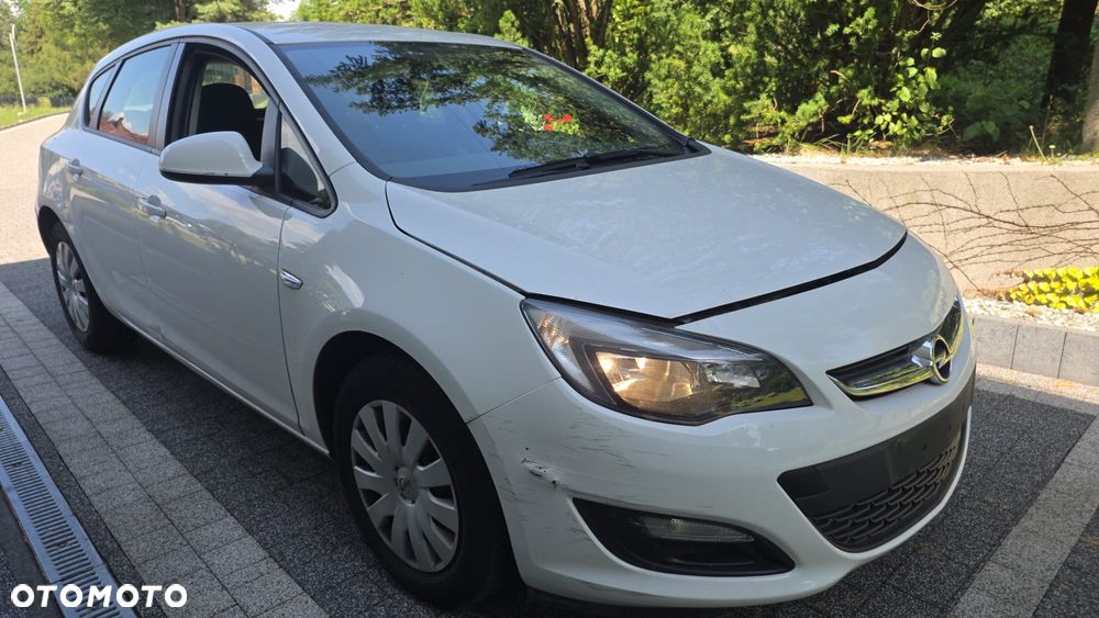 Opel Astra 1.7 CDTI DPF ecoFLEX TourerStart/Stop Design Edition - 9