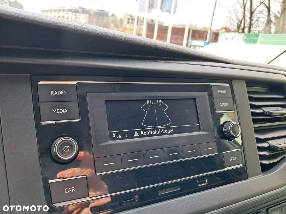 Volkswagen Transporter - 9