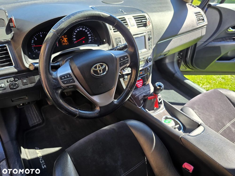 Toyota Avensis 2.0 D-4D Sol - 3