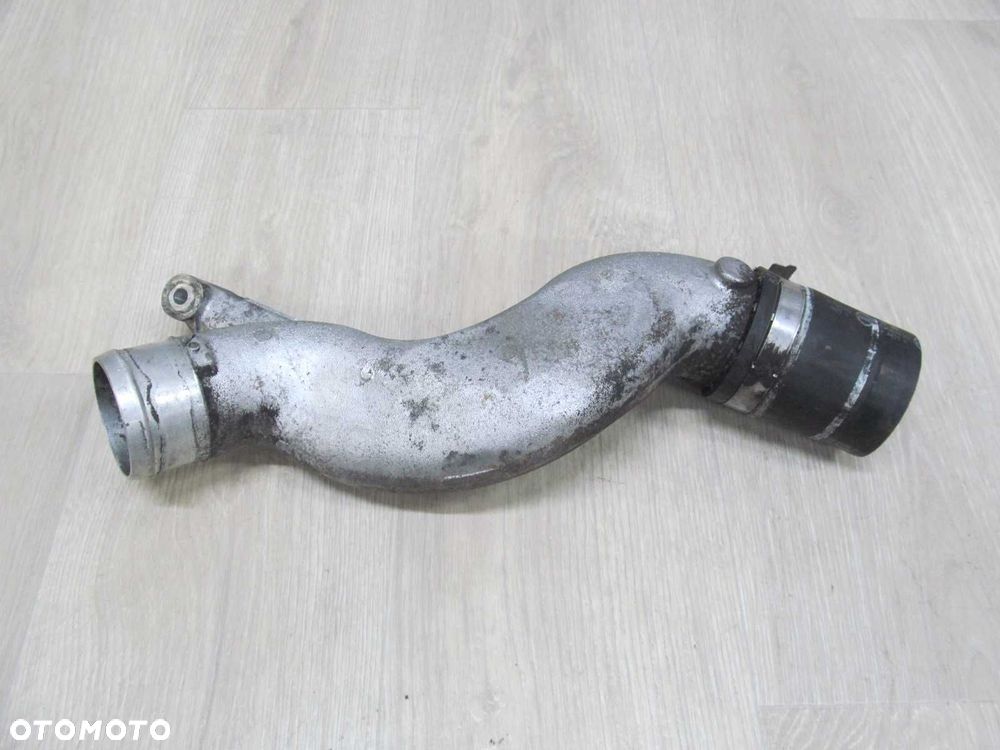 NISSAN CABSTAR MAXITY NT400 3.0 RURA PRZEWOD POWIETRZA INTERCOLLERA PRAWY 07-18 - 1